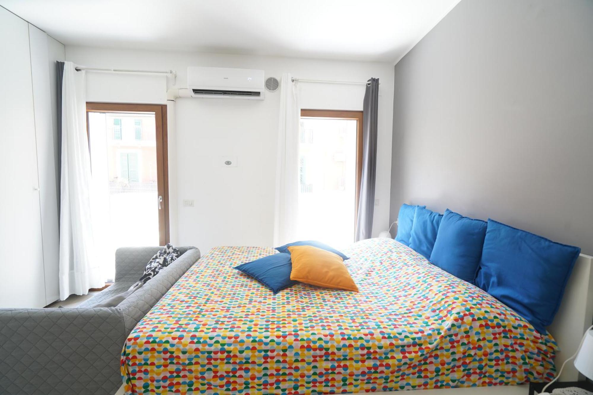 Apartament Central Modern Studio Bari Zewnętrze zdjęcie